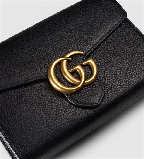 gucci gg marmont wallet.